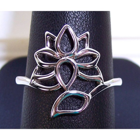 Jewelry - 925 STERLING SILVER Large Lotus Flower Ring